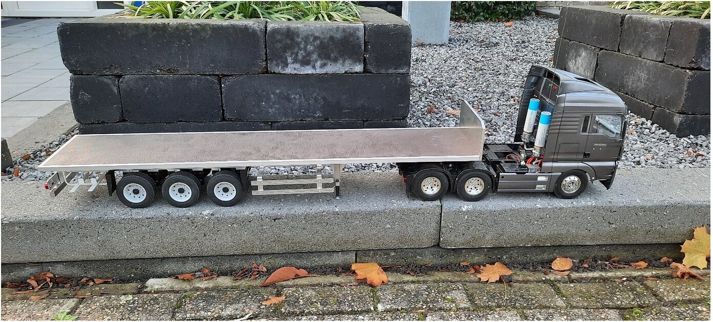 Hydrogen truck 15